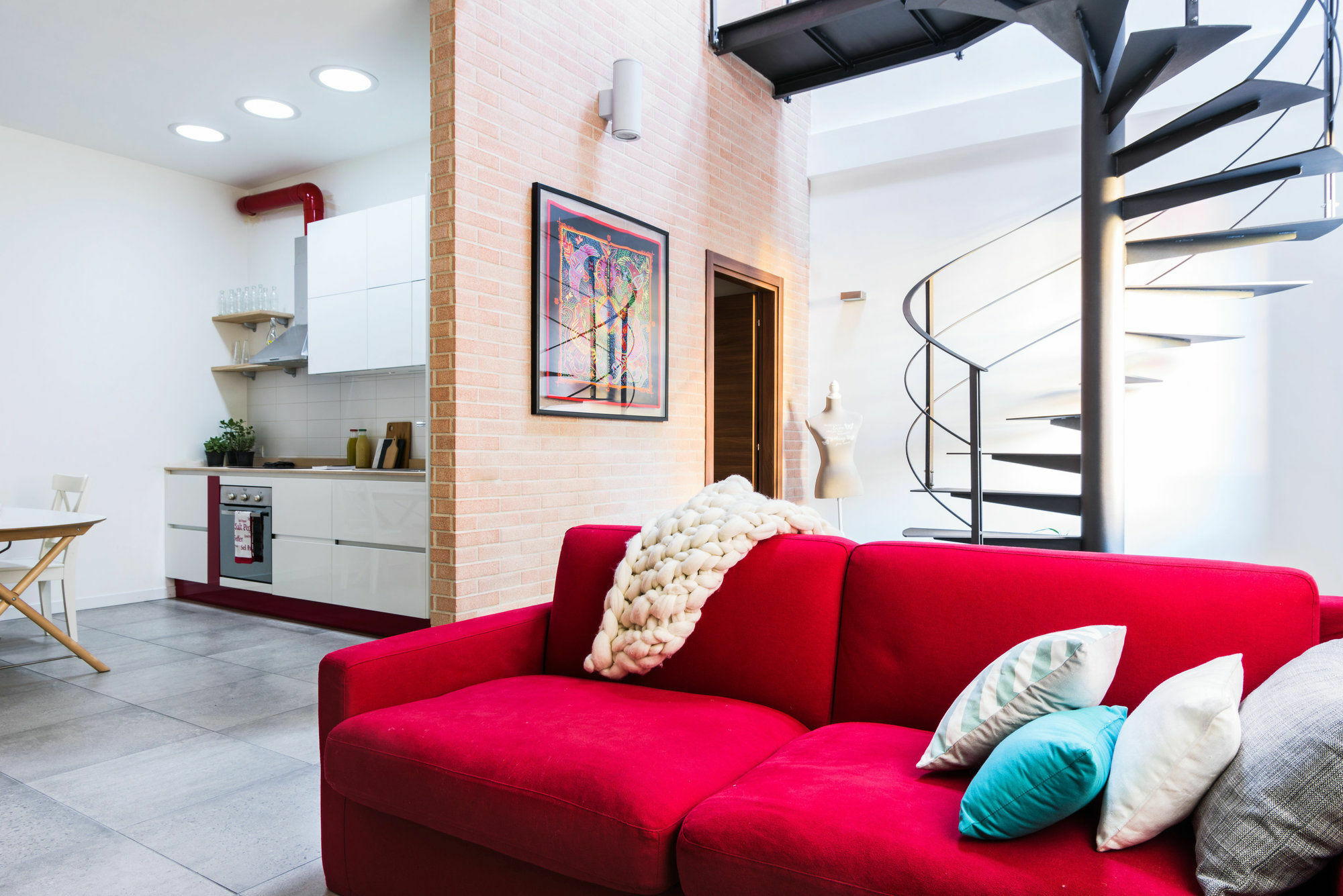 Homeathotel - Ampola Apartamento 2*